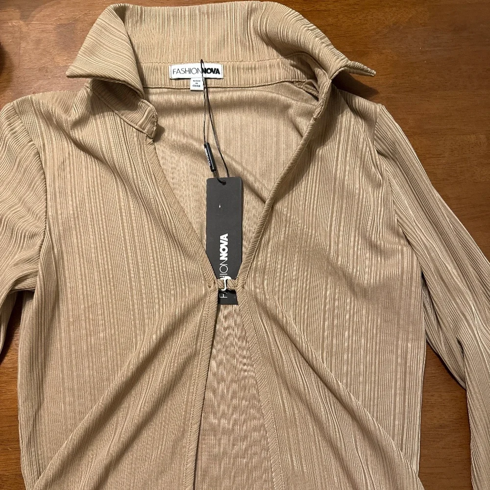 Long Sleeve Open Collared Ribbed Top - Picture 1 of 6